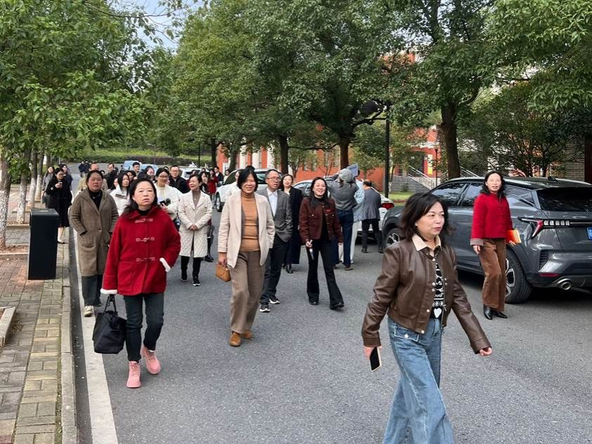 图示, 示意图

中度可信度描述已自动生成:ver1